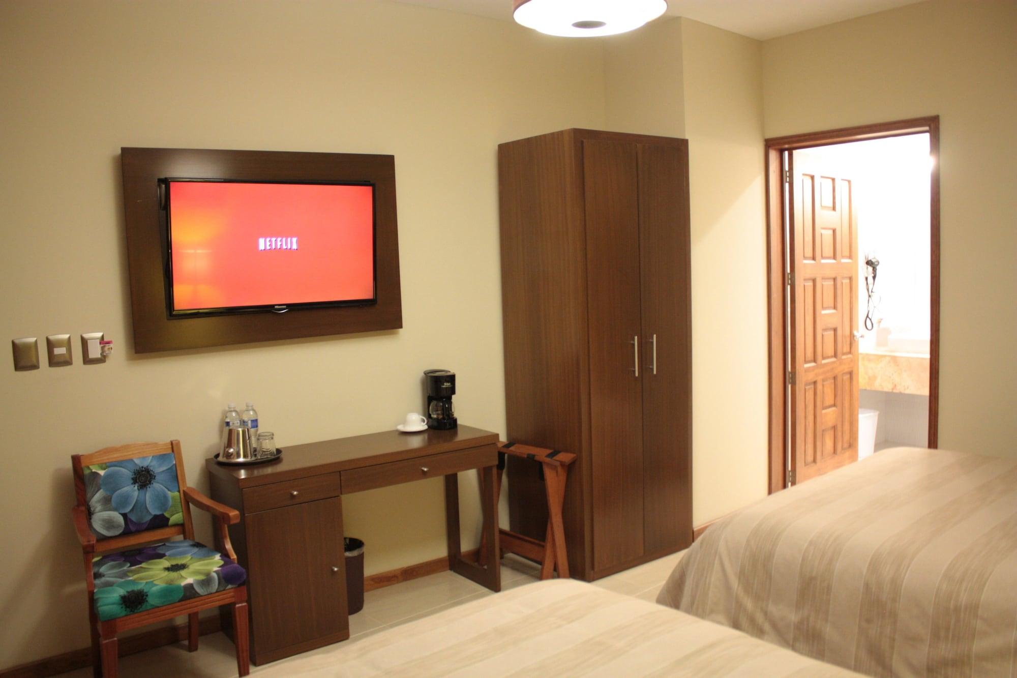 Zarzarosa Hotel Boutique เกเรตาโร ภายนอก รูปภาพ