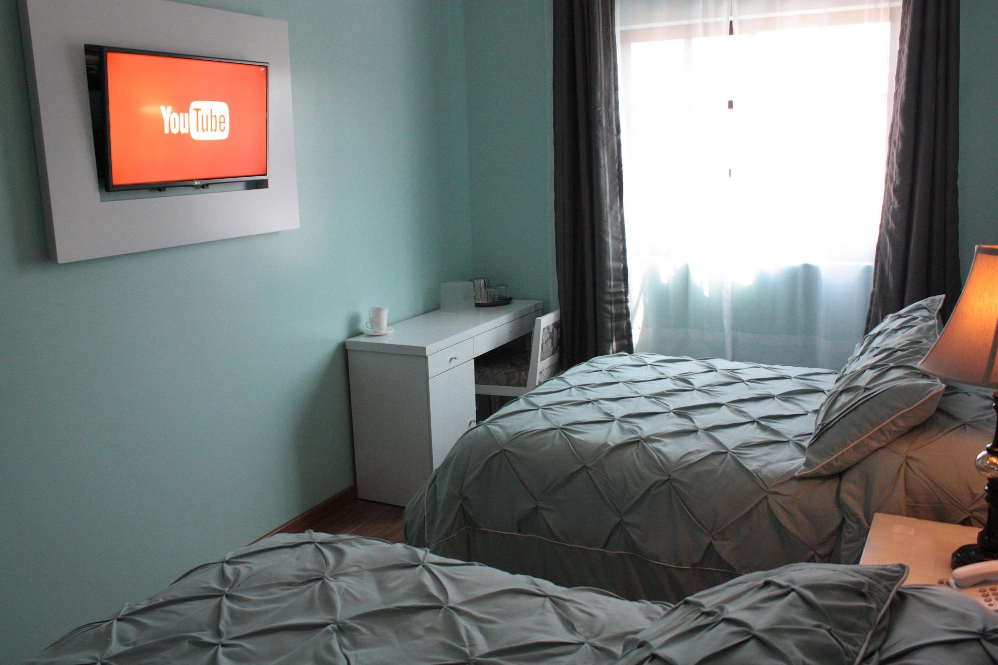 Zarzarosa Hotel Boutique เกเรตาโร ภายนอก รูปภาพ